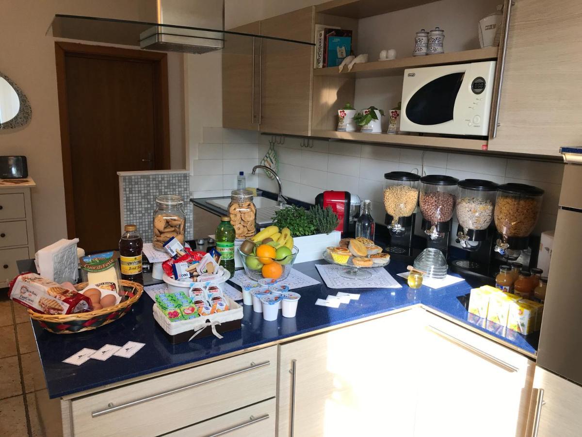 B&B Il Poeta Sul Mare Ancona Luaran gambar